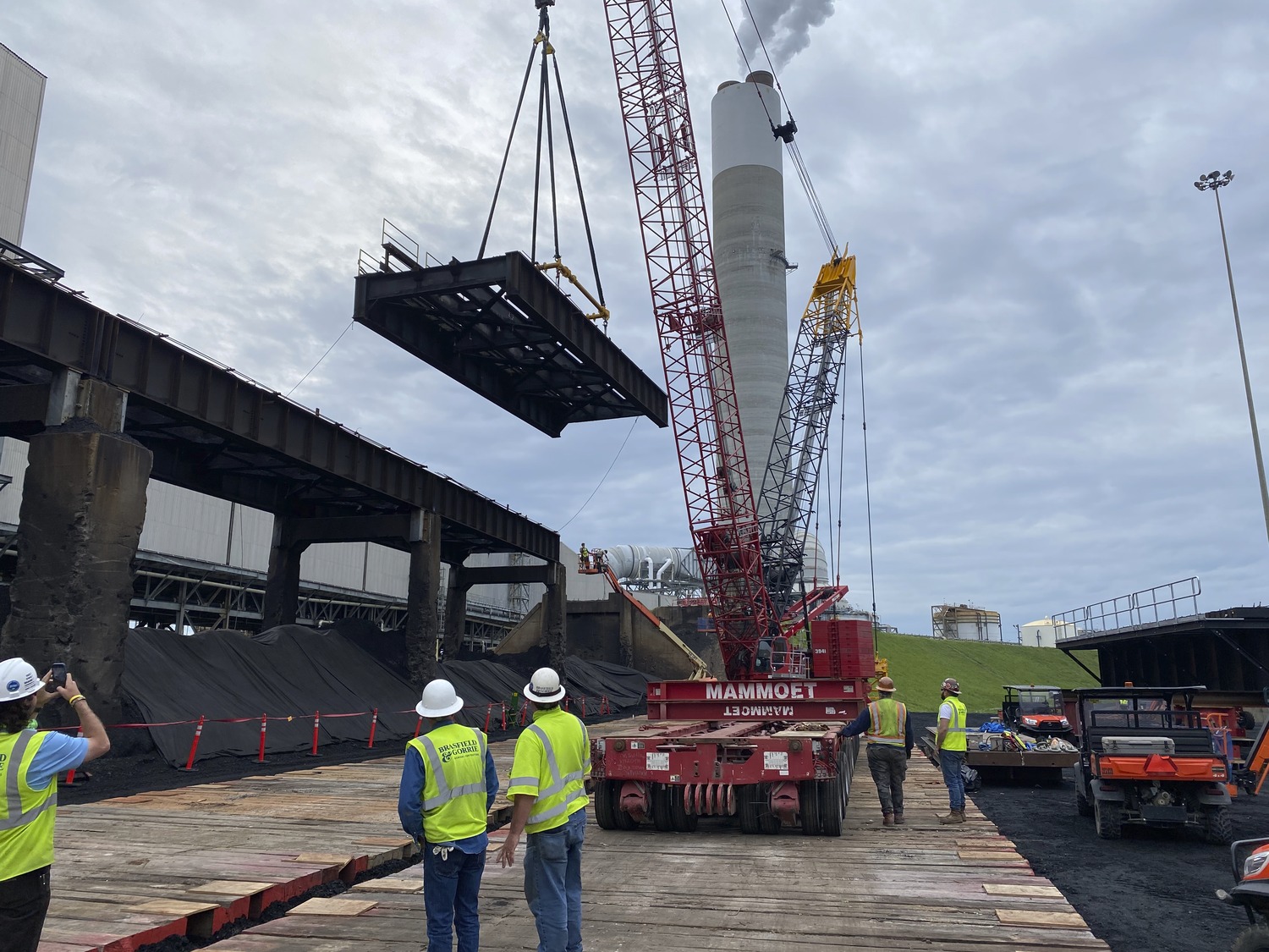 railroad trestle replacement; critical lift