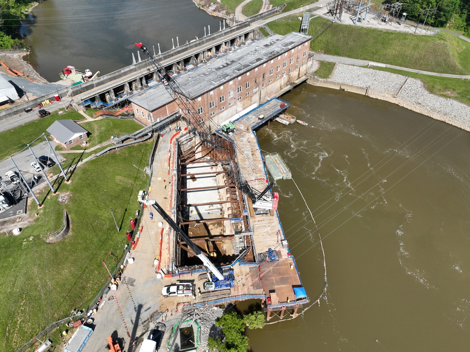 Drone photo of Blewett Falls Upstream Fish Passage under construction