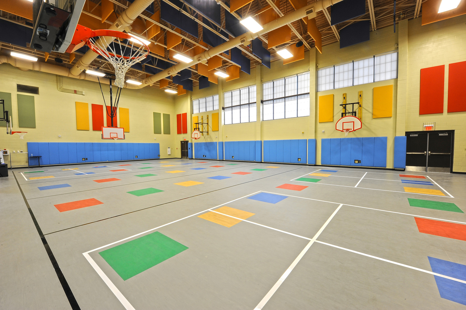Design-build K-3 elementary / primary school