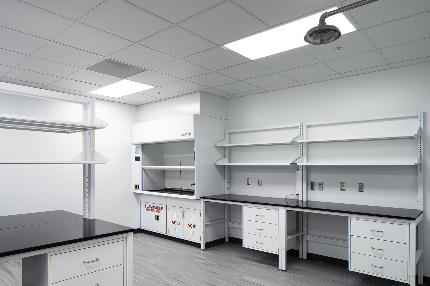 Fume hood